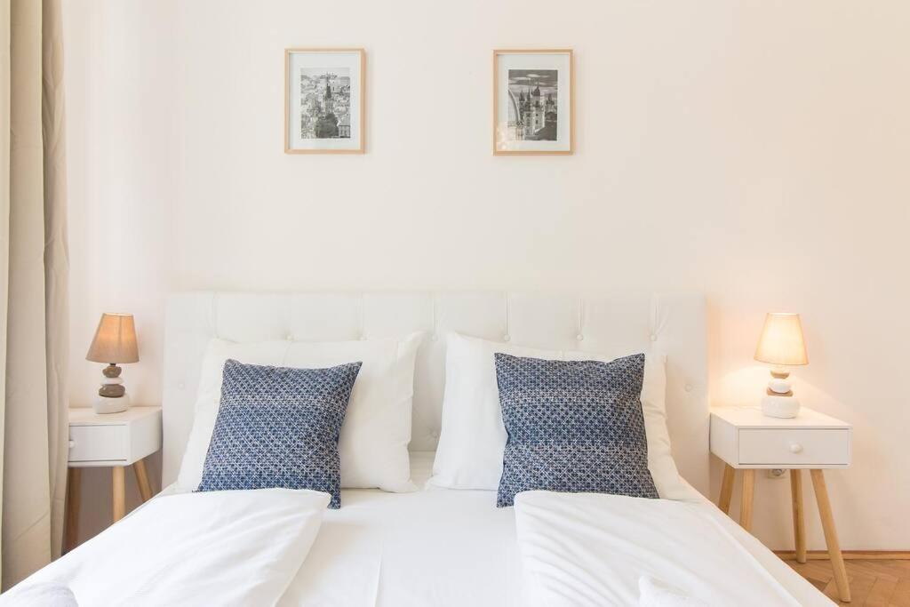 Appartement Studio In The Historic Center à Prague Extérieur photo